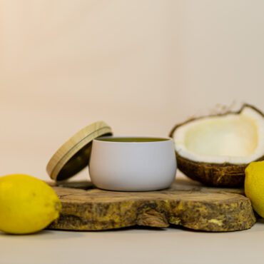 Vela Perfumada 140g – Orla di Coco